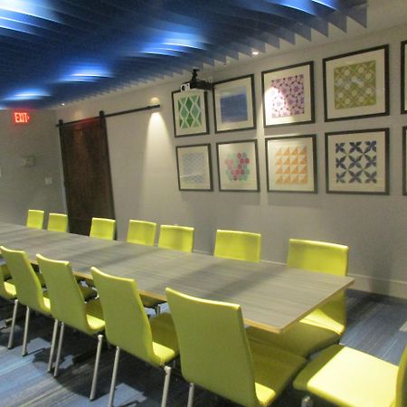 Holiday Inn Express O'Neill By Ihg Buitenkant foto