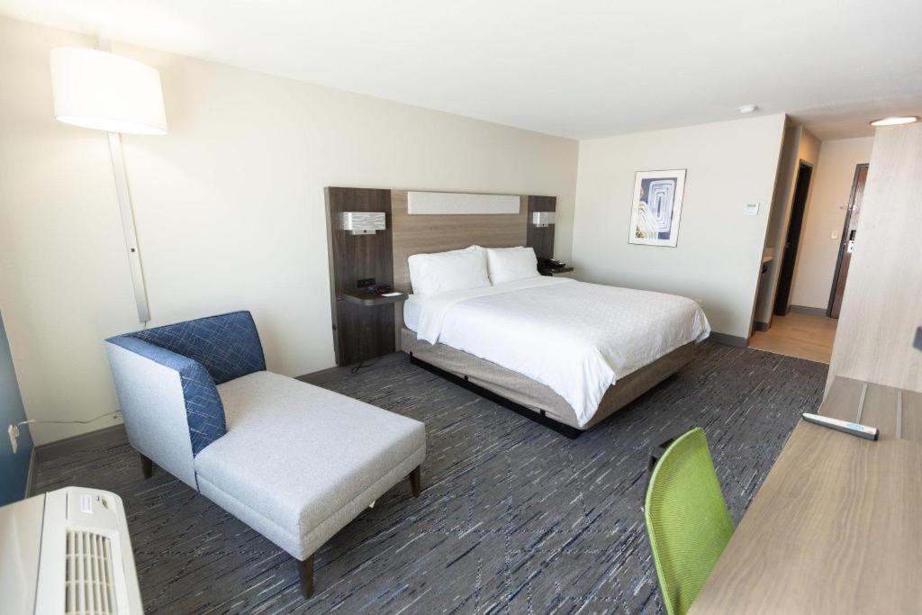 Holiday Inn Express O'Neill By Ihg Buitenkant foto
